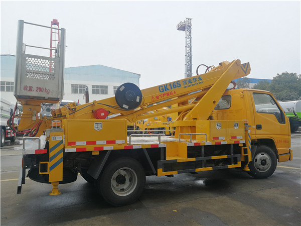 國六江鈴新款16米伸縮臂高空作業(yè)車-藍牌高空作業(yè)車