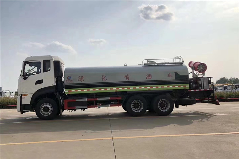 東風(fēng)天龍后八輪20噸噴霧車(chē)，國(guó)六綠化噴灑車(chē)