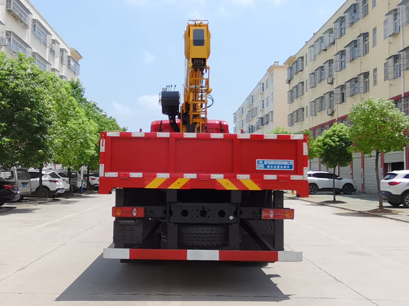 程力威牌CLW5180JSQA6SZ型隨車起重運(yùn)輸車
