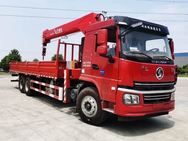 程力威牌CLW5257JSQ6SZ型隨車(chē)起重運(yùn)輸車(chē)